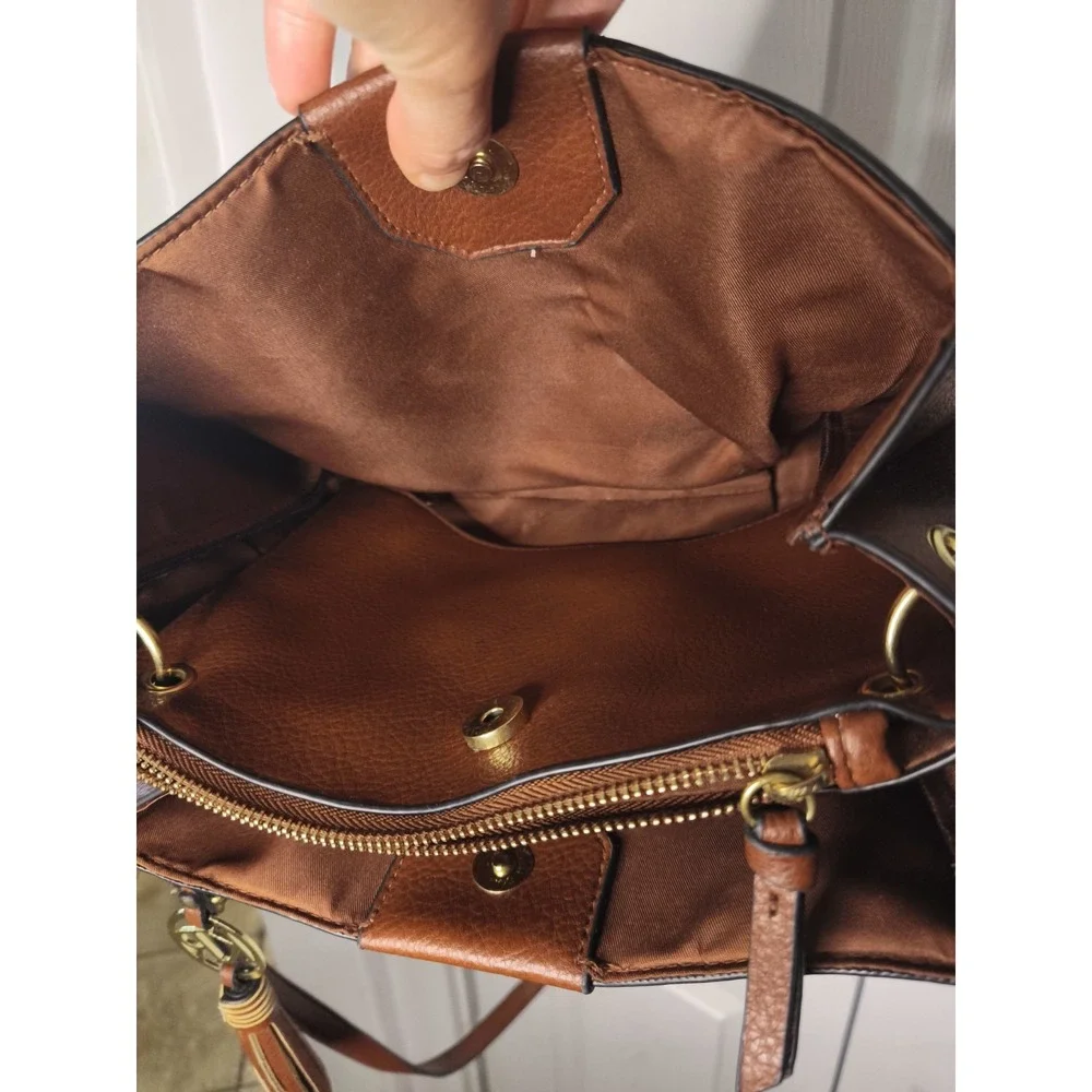 Brown Bueno Handbag Brown adjustable strap Lined Crossbody Purse‎ Shoulder Bag